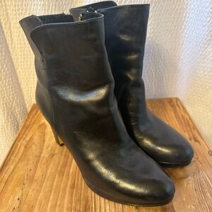 NINE WEST PROTEGE ANKLE Heel BOOTIES BLACK LEATHER WMNS SIZE 7